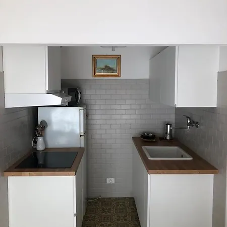 Casa Di Ellen * Градо
